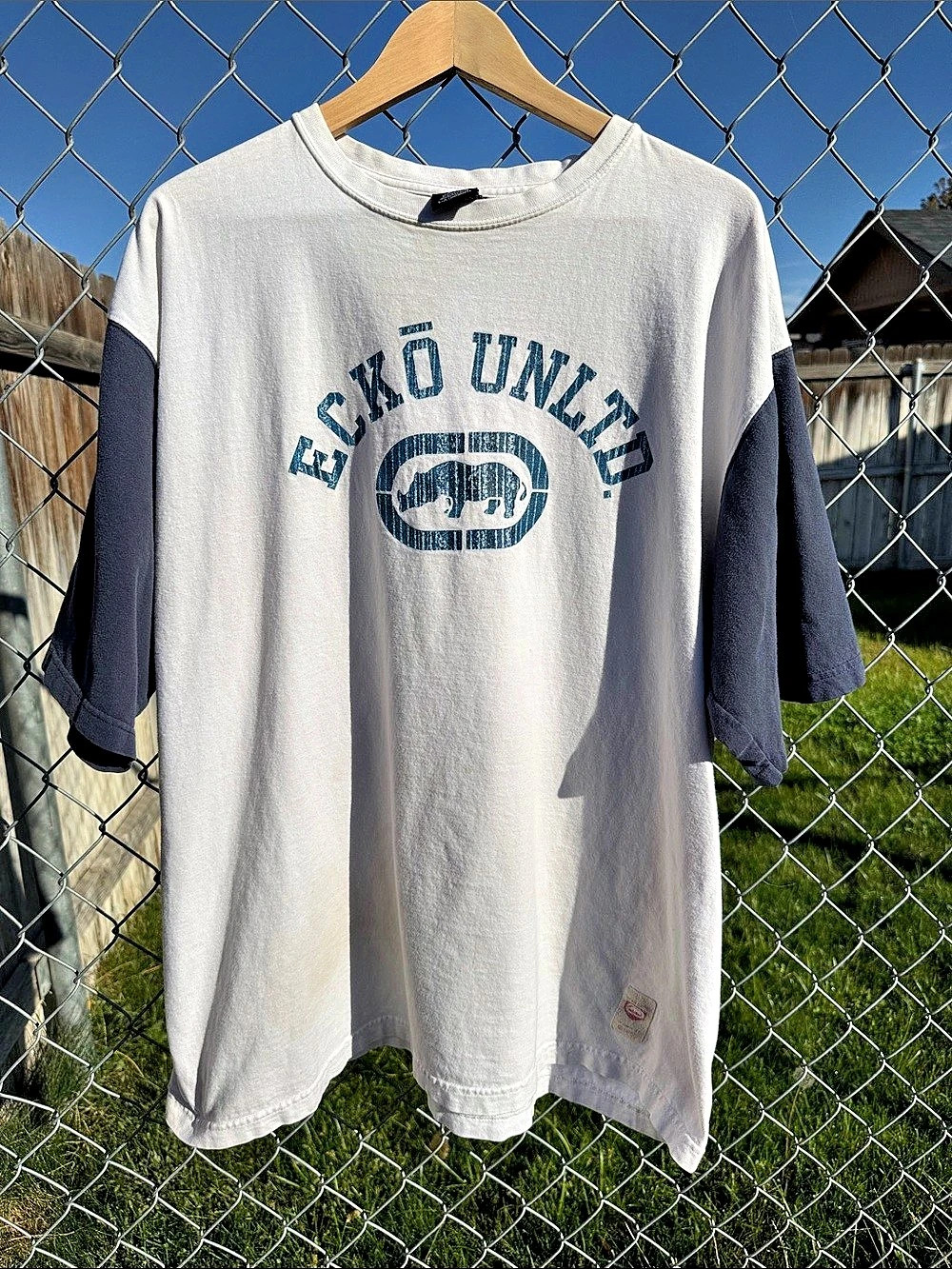 Ecko Unlimited The Classic Tee Color Block Cotton Vintage Tee in Gray & Blue